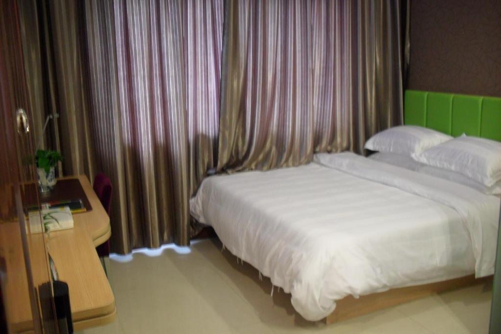 Yangshuo Harbour View Hotel Room photo