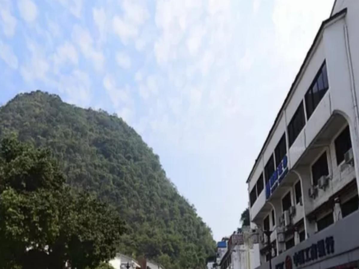 Yangshuo Harbour View Hotel Exterior photo