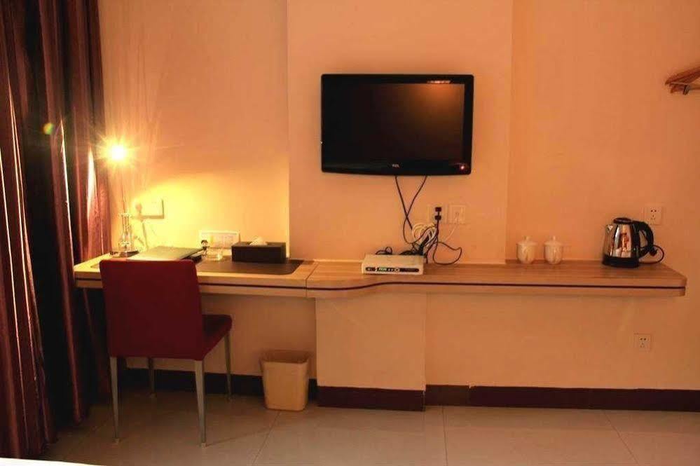 Yangshuo Harbour View Hotel Exterior photo